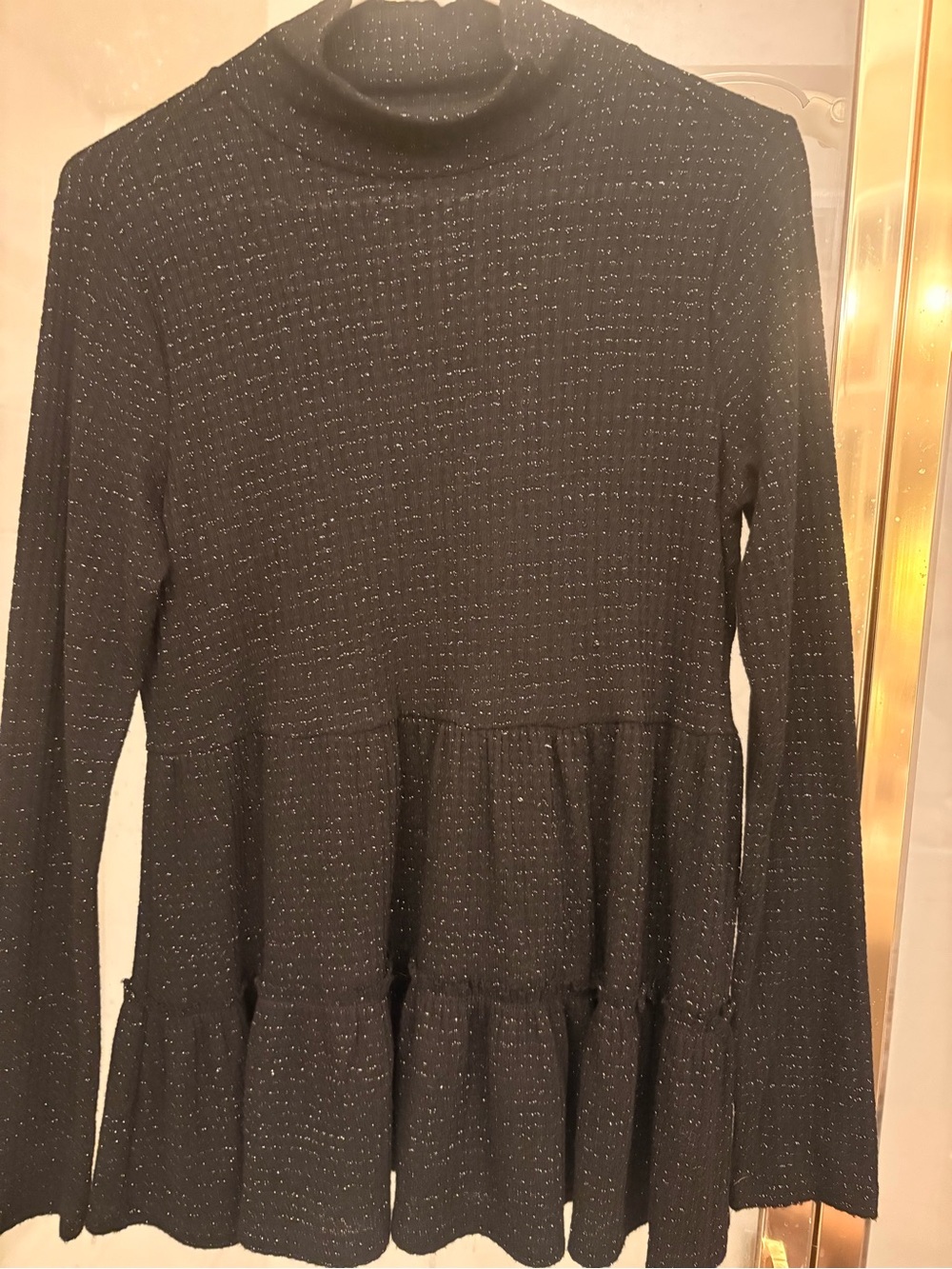 Lauren Conrad Mock Neck Peplum Tunic Top Size Small Black Color